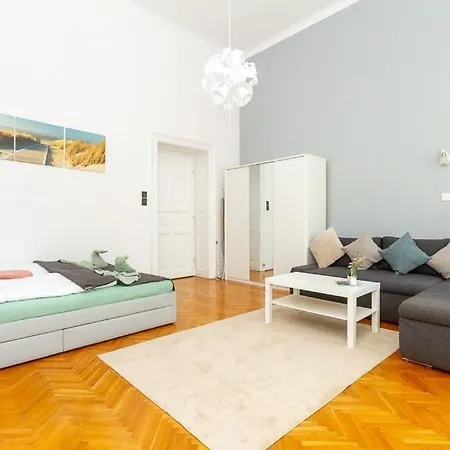 3bdr Spacious Getaway By Nw شقة