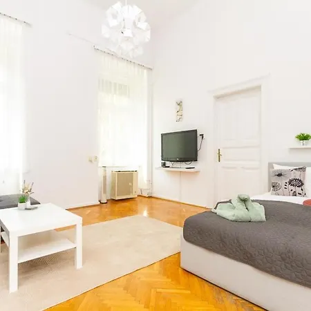 3bdr Spacious Getaway By Nw Apartamento *